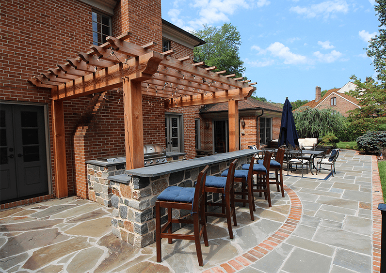 outdoor kitchen pergola design