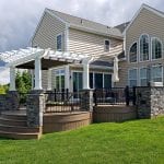 Koloseike - Timbertech pecan deck with pergola