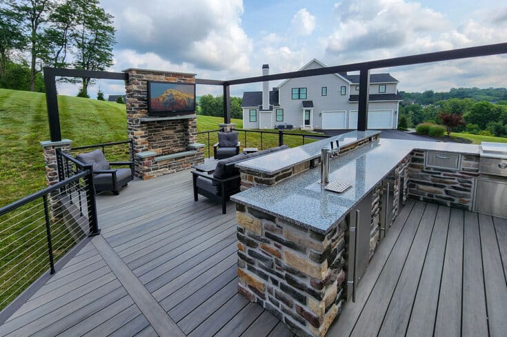 Ashwood TimberTech Deck / Provia Kitchen – Glenmoore, PA