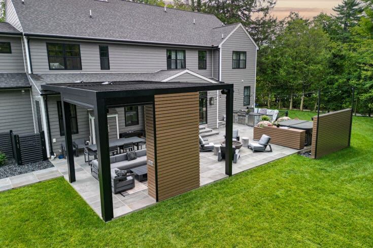 Modern Patio / Pergola / Outdoor Kitchen – Devon, PA